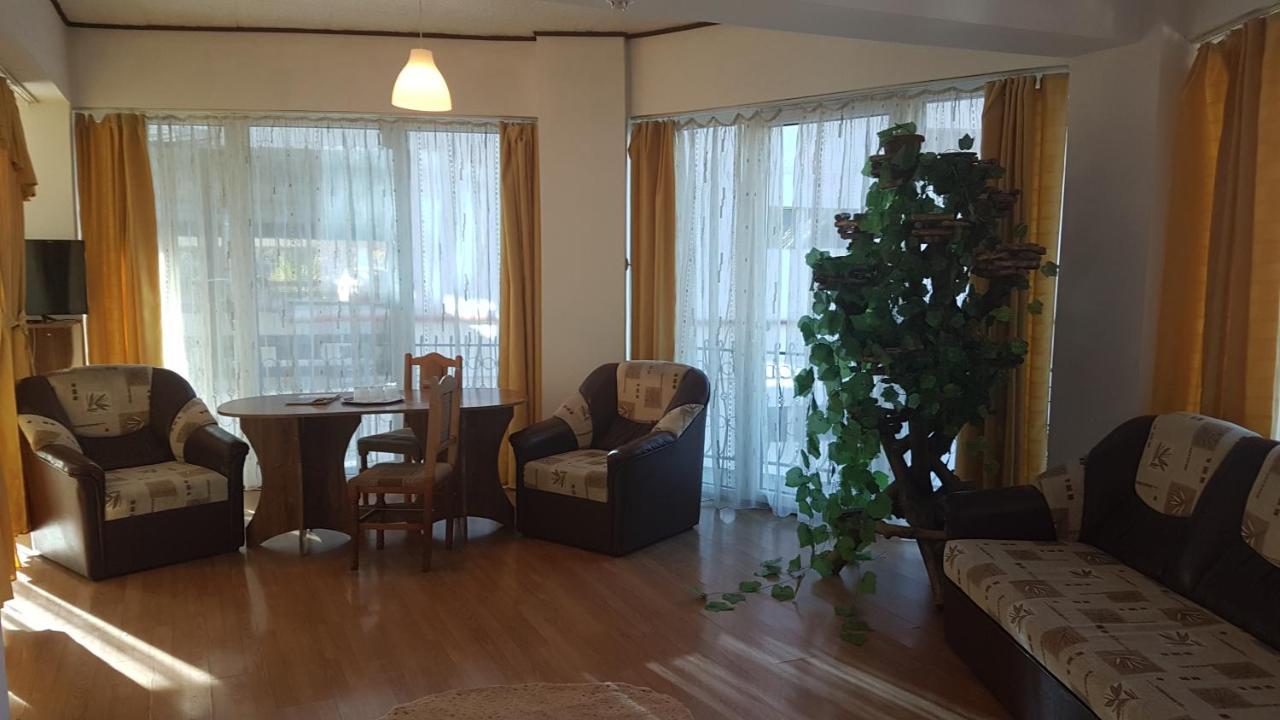 Pensiunea Casa Noastra Hotell Sinaia Exteriör bild