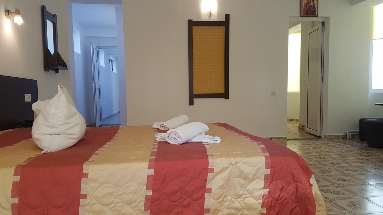 Pensiunea Casa Noastra Hotell Sinaia Exteriör bild